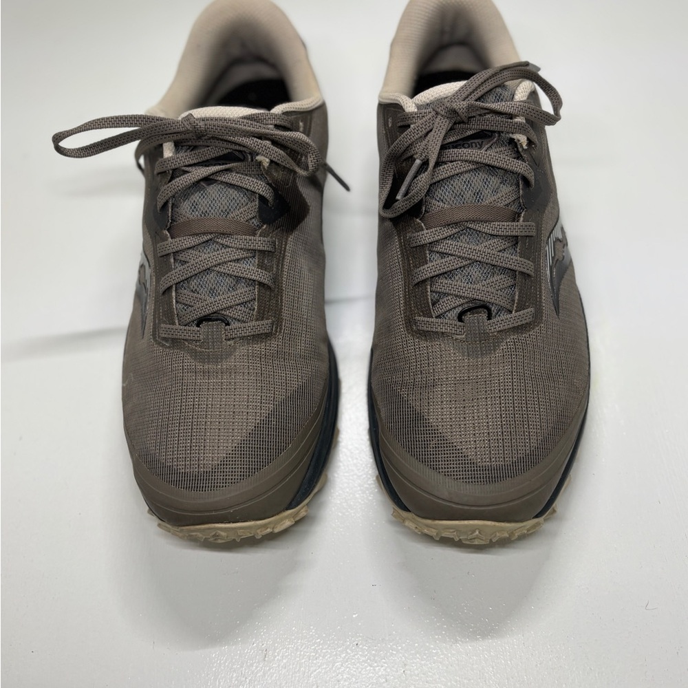 Saucony Men's Athletic Shoes in Brown and Tan - Picture 3 of 11